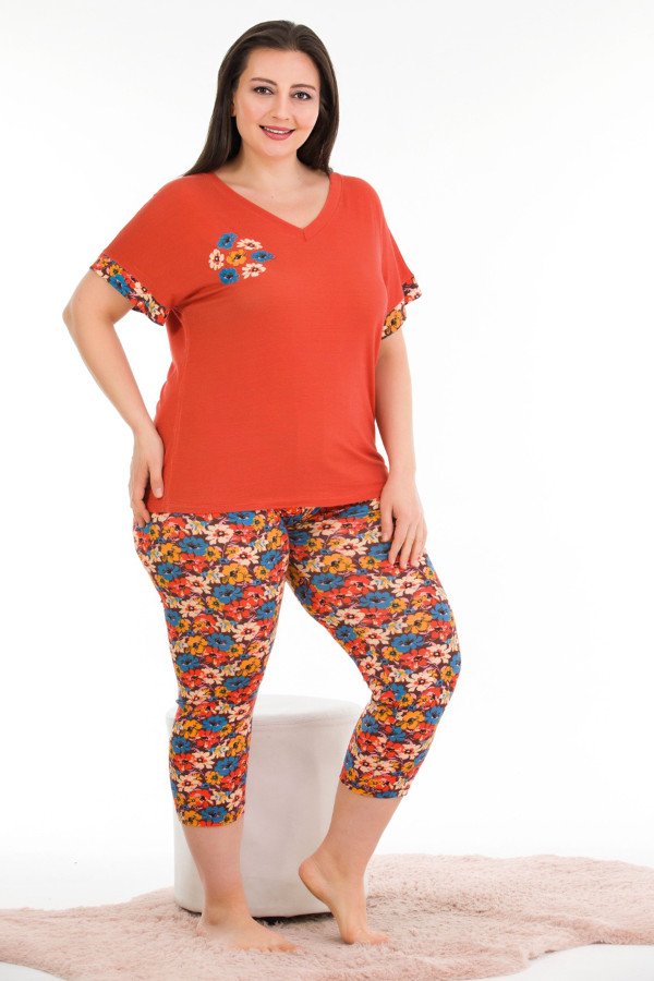 Turuncu Renk ve Çiçek Desenli Lady 10680 Büyük Beden Kapri Pijama Takımı, LADY10680-2XL, Lady Pijama Takımı, LADY10680-2XL
