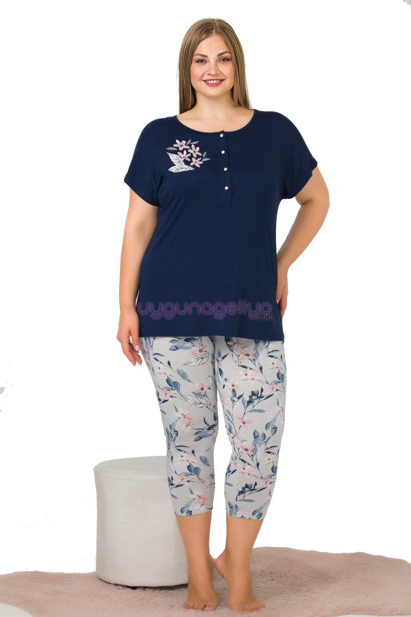 Lacivert Renk ve Çiçek Desenli Lady 10646 Büyük Beden Kapri Pijama Takımı, ELİT0010646-2XL, Lady Pijama Takımı, ELİT0010646-2XL