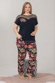 Siyah Renk ve Kırmızı Çiçek Desenli LADY-10871 Kadın Kısa Kol Büyük Beden Pijama Takımı Siyah Renk ve Kırmızı Çiçek Desenli LADY-10871 Kadın Kısa Kol Büyük Beden Pijama Takımı, Lady-10871, Büyük Beden (Battal Boy) Pijama Takımları