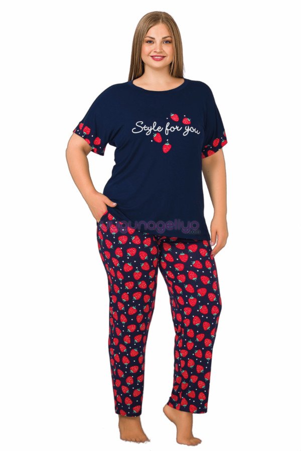 Lacivert Renk ve Çilek Desenli LADY-10876 Kadın Kısa Kol Büyük Beden Pijama Takımı Lacivert Renk ve Çilek Desenli LADY-10876 Kadın Kısa Kol Büyük Beden Pijama Takımı, Lady-10876, Büyük Beden (Battal Boy) Pijama Takımları