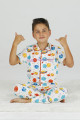Beyaz Renk ve Gezegen Desenli Teknur 45605 Pamuk Önden Düğmeli Erkek Çocuk Pijama Takımı-Teknur