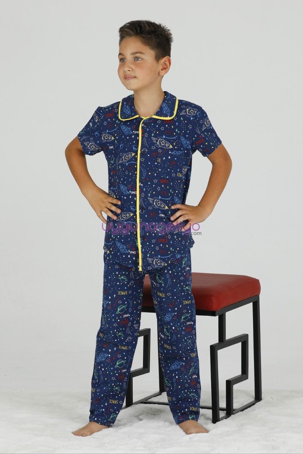 Koyu Lacivert Renk ve Uzay Desenli Teknur 45621 Pamuk Önden Düğmeli Erkek Çocuk Pijama Takımı Koyu Lacivert Renk ve Uzay Desenli Teknur 45621 Pamuk Önden Düğmeli Erkek Çocuk Pijama Takımı, Teknur-45621, Teknur Pijama Takımı