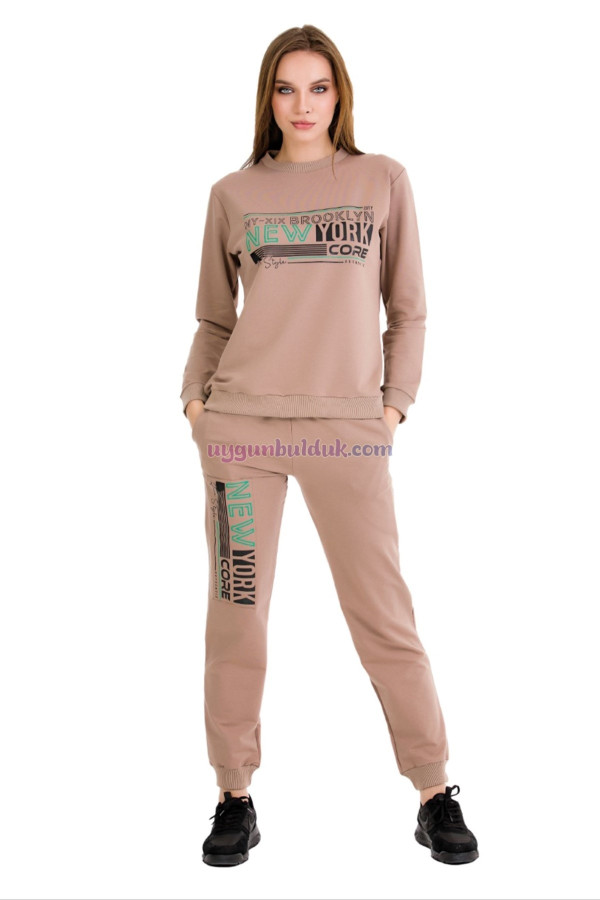Kahverengi Uzun Kollu Lady 22024 Cepli ve Bisiklet Yakalı Kadın Spor Eşofman Takımı, Lady-Pijama-22024, Lady Pijama Takımı