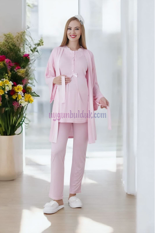 Pembe Renk Dantel Detaylı Derin Patlı, Erdeniz 3420 Uzun Kol ve Sabahlıklı 3lü Lohusa Pijama Takımı, 8509990003098, Lohusa - Hamile Pijama Takımları, 8509990003098