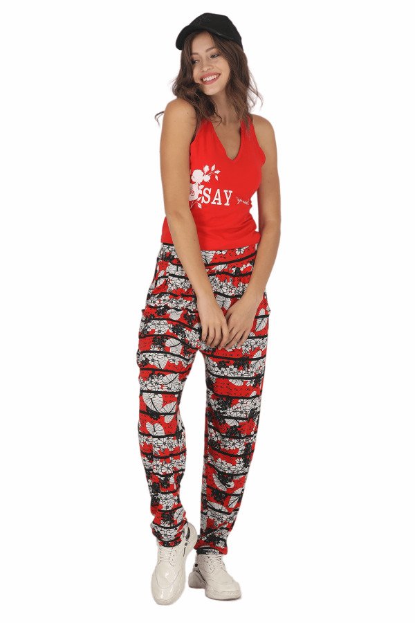 Kadın Kırmızı Renk ve Çiçek Desenli Lady 10036 Şalvar Pijama Takımı Kadın Kırmızı Renk ve Çiçek Desenli Lady 10036 Şalvar Pijama Takımı, ELT0010036-ML, Kısa Kollu Pijama Takımları