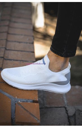 Beyaz Renk Günlük, Yüksek Taban Slip-On, Hafif, Yürüyüş Bağcıksız Kadın Spor Ayakkabı Beyaz Renk Günlük, Yüksek Taban Slip-On, Hafif, Yürüyüş Bağcıksız Kadın Spor Ayakkabı