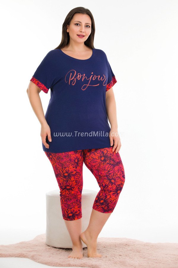 Lacivert Renk ve Çiçek Desenli Lady 10683 Büyük Beden Kapri Pijama Takımı Lacivert Renk ve Çiçek Desenli Lady 10683 Büyük Beden Kapri Pijama Takımı, LADY10683-2XL, Lady Pijama Takımı, LADY10683-2XL
